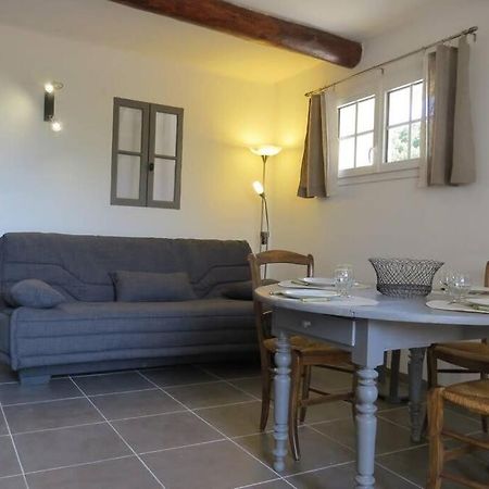 Les Tarraiettes Au Pied Du Luberon Villa Lourmarin Exterior foto