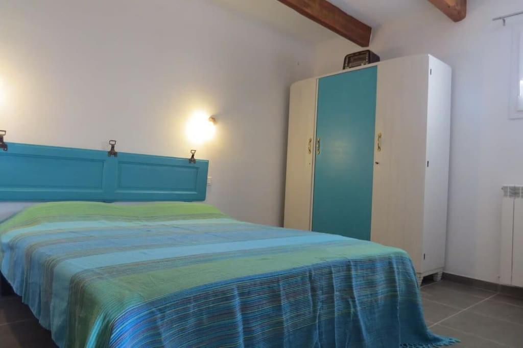 Les Tarraiettes Au Pied Du Luberon Villa Lourmarin Exterior foto