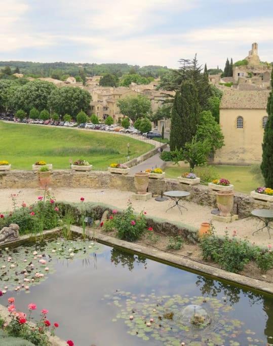 Les Tarraiettes Au Pied Du Luberon Villa Lourmarin Exterior foto